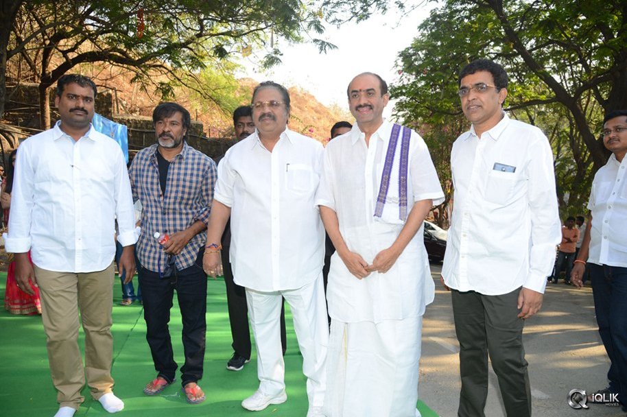 Nenu-Naa-Boy-Friends-Movie-Opening